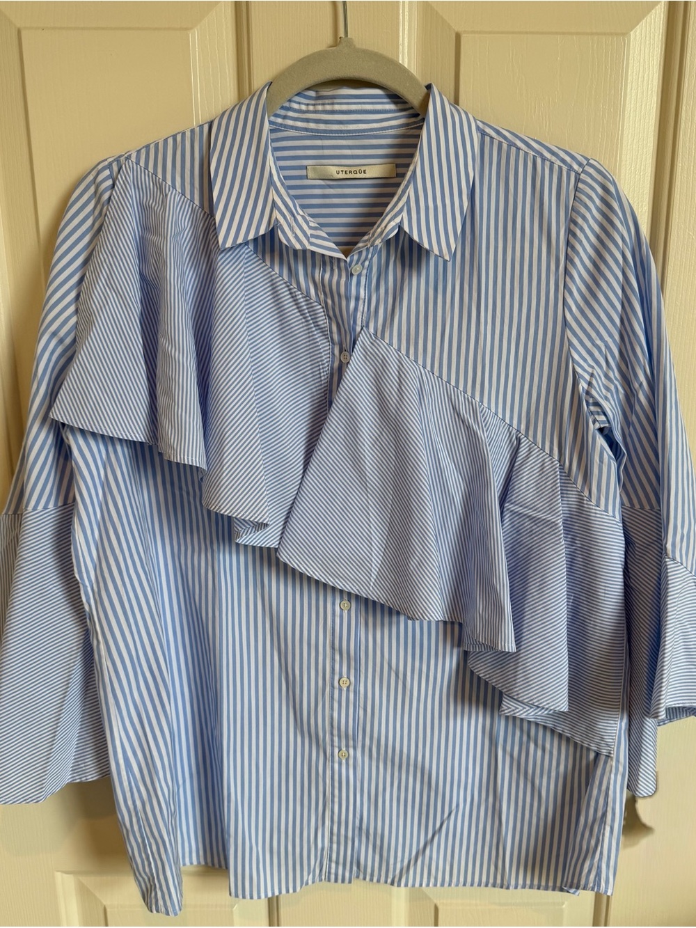 Uterque Poplin Ruffled Button Down Pin Stripe Blouse. Size Small